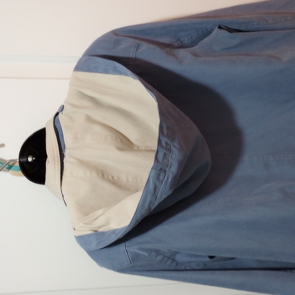 Women's jacket - Picture 6 of 9